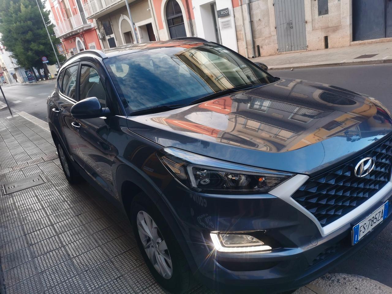 Hyundai Tucson 1.6 CRDi XTech 115 CV FULL