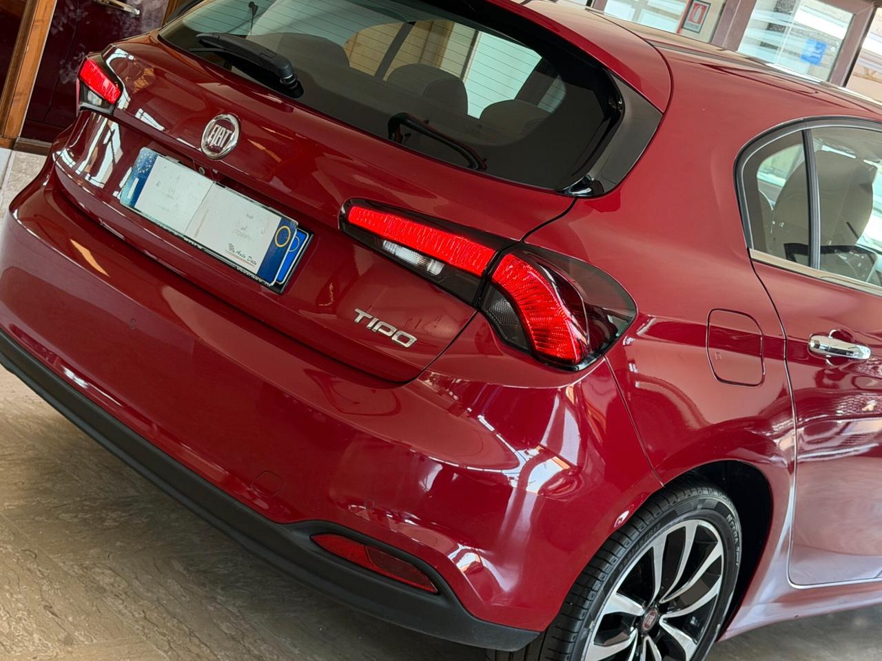 Fiat Tipo 1.6 M.JET 120 cv. 5 porte LOUNGE