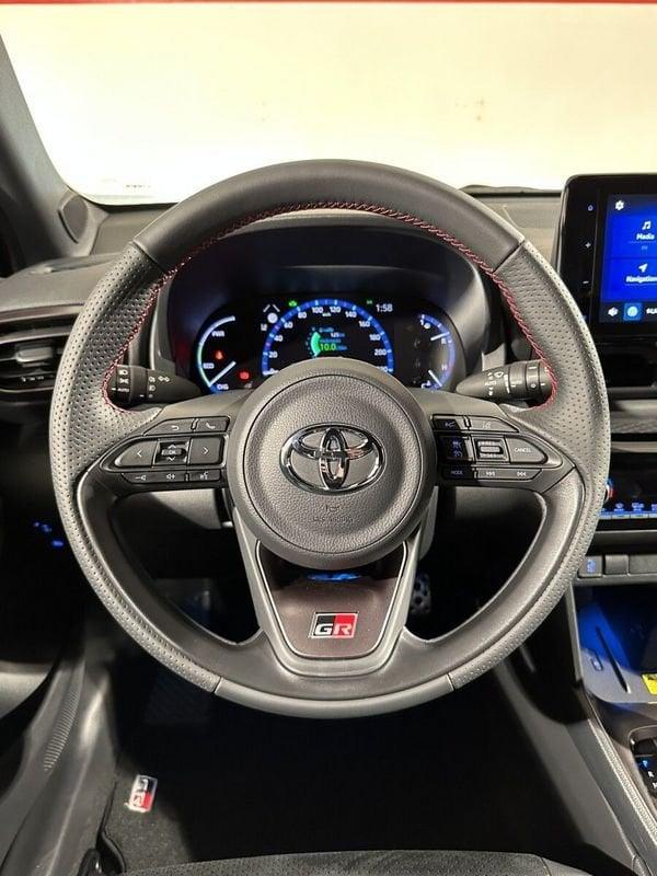 Toyota Yaris Cross 1.5 H 5p. E-CVT GR SPORT***