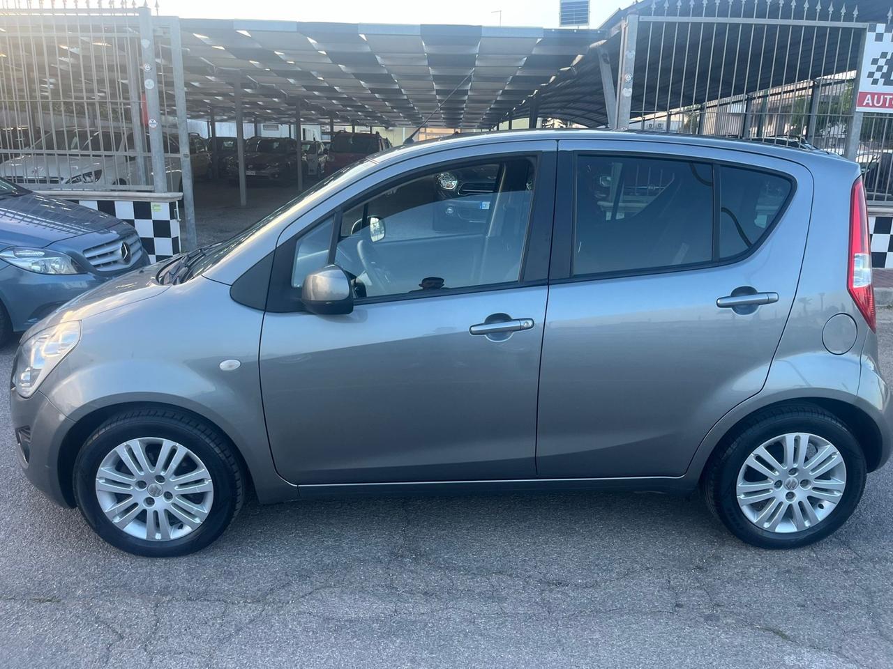 Suzuki Splash 1.0 GL Style Unipro 2015