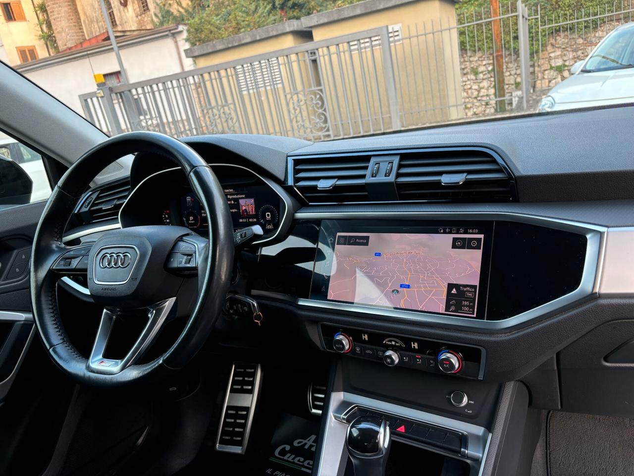 Audi Q3 35 TDI S tronic IDENTITY BLACK - SPORT