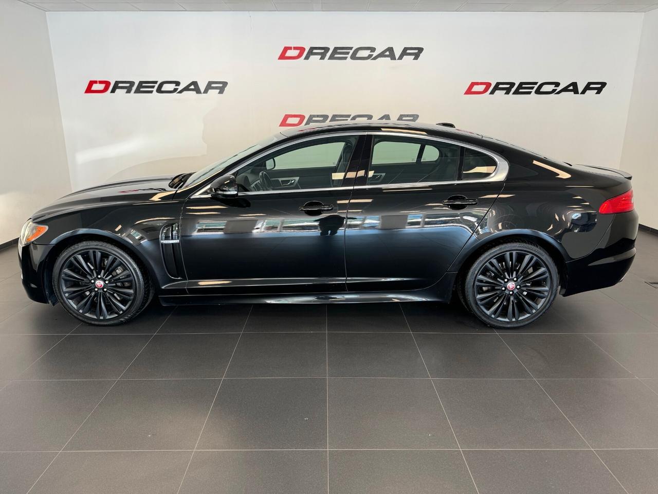 Jaguar XF 3.0 DS V6 Stealth Edition BLACK PACK