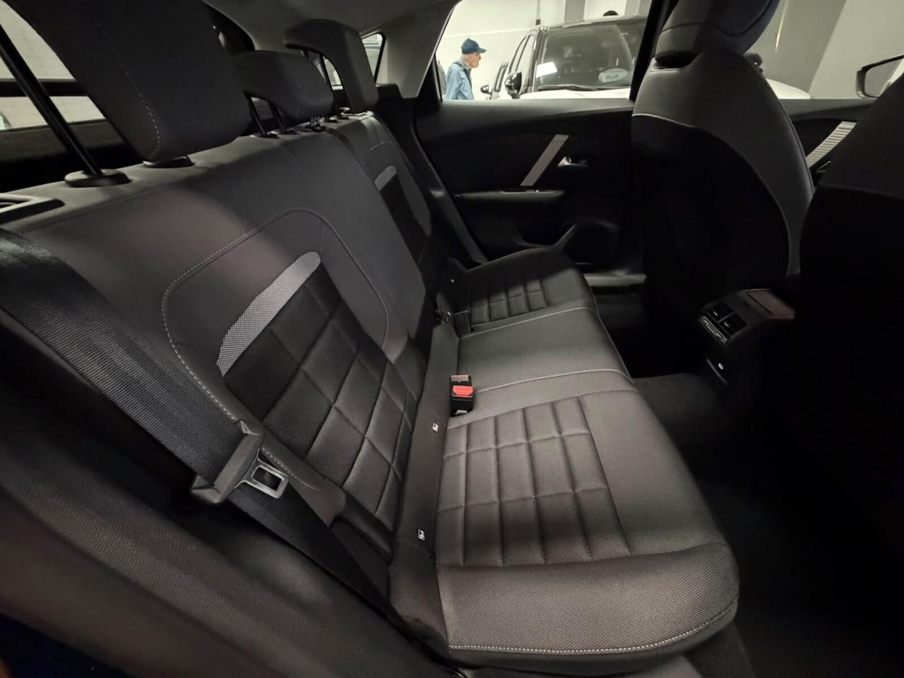 Citroen C4 X Hybrid 136 e-DCS6 Plus rate da € 190 l mese