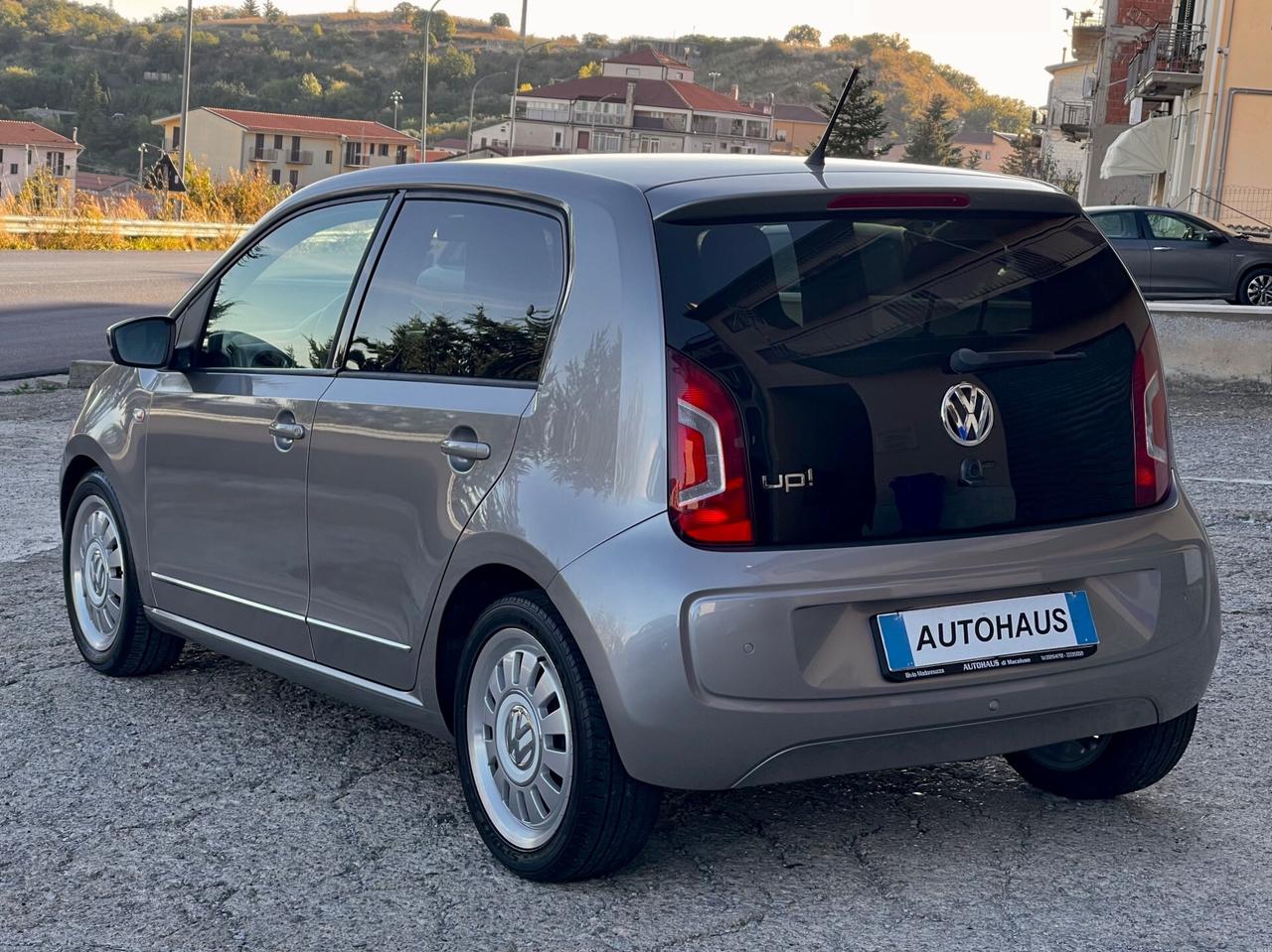 Volkswagen up! 1.0 75 CV 5p. NEOPATENTATI