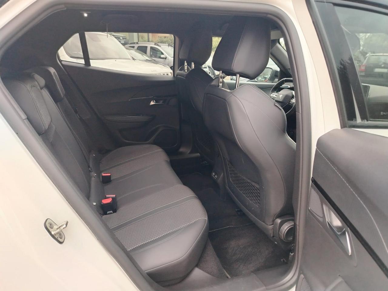 Peugeot 2008 1.5 Bluehdi GT Line 110cv