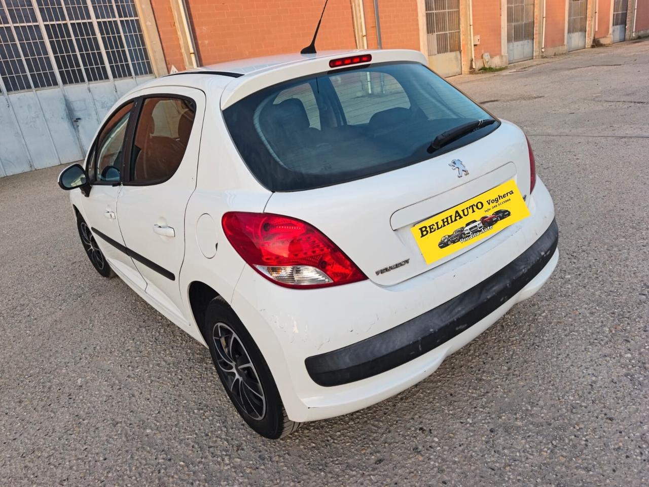 Peugeot 207 2009---1.4 Benzina GPL Neopatentati
