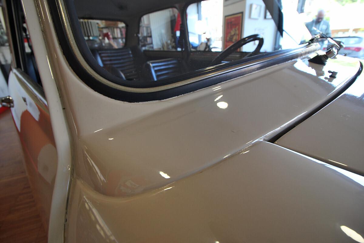 Innocenti Mini Cooper 1000 “VETRONE” B39/1 (1970)