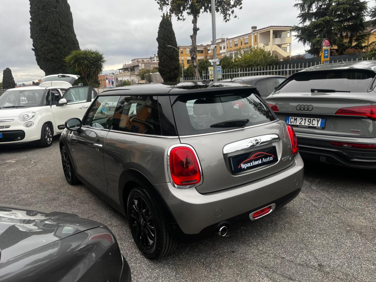 Mini 1.5 Cooper D- 95000km AUTOMATICA