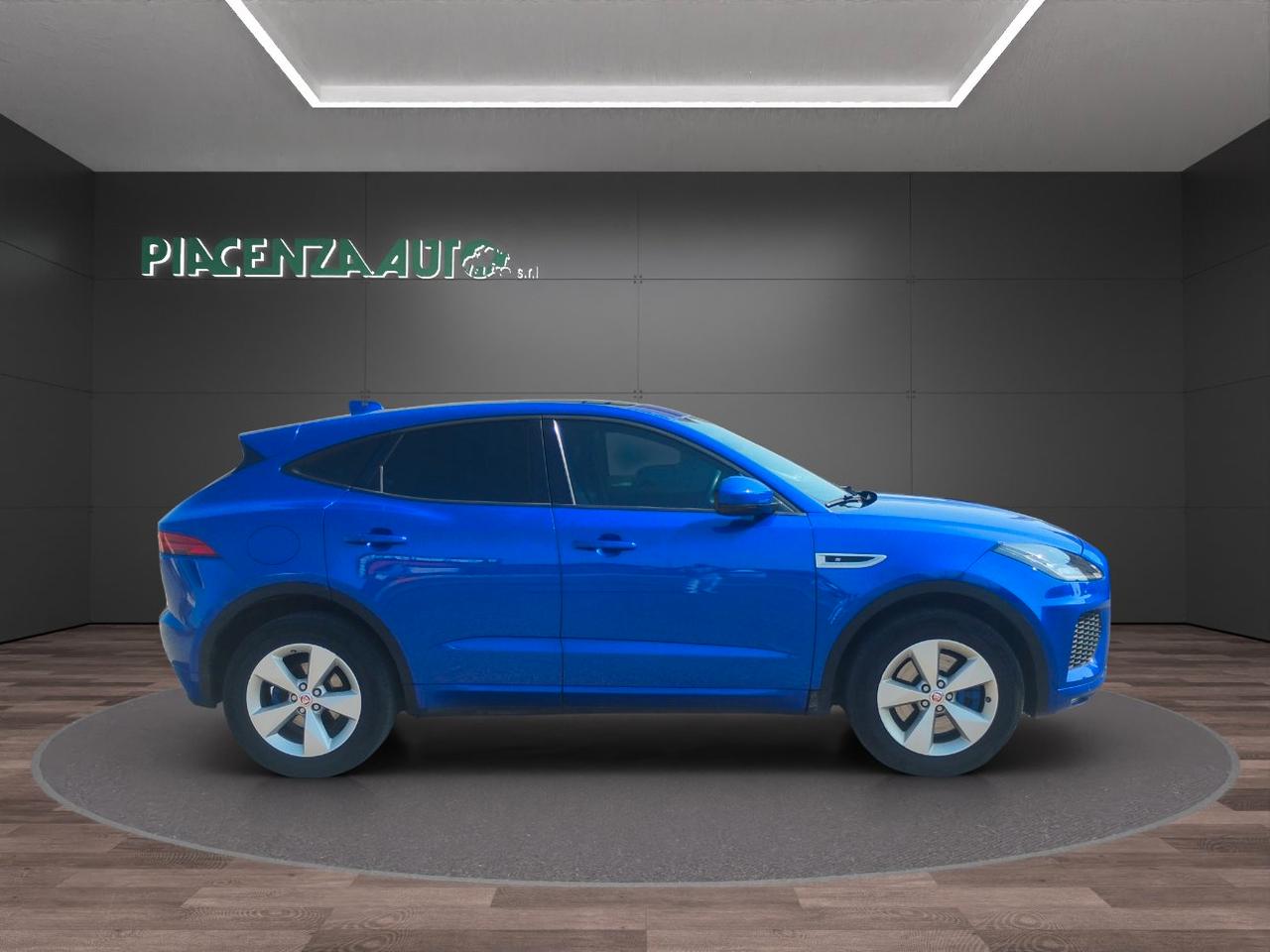 Jaguar E-Pace 2.0d i4 R-Dynamic.240cv.PANORAMA.