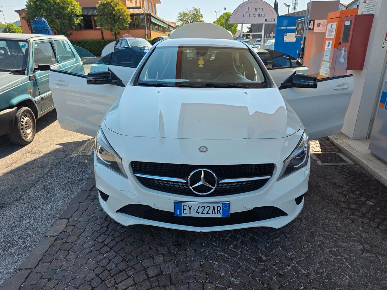Mercedes-benz CLA 180 CLA 220 CDI Automatic Sport