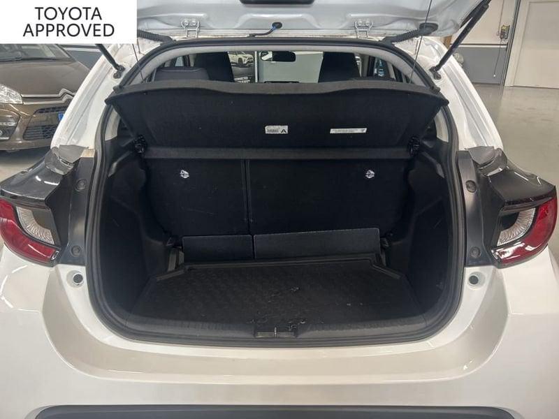 Toyota Yaris 1.5 HYBRID ACTIVE
