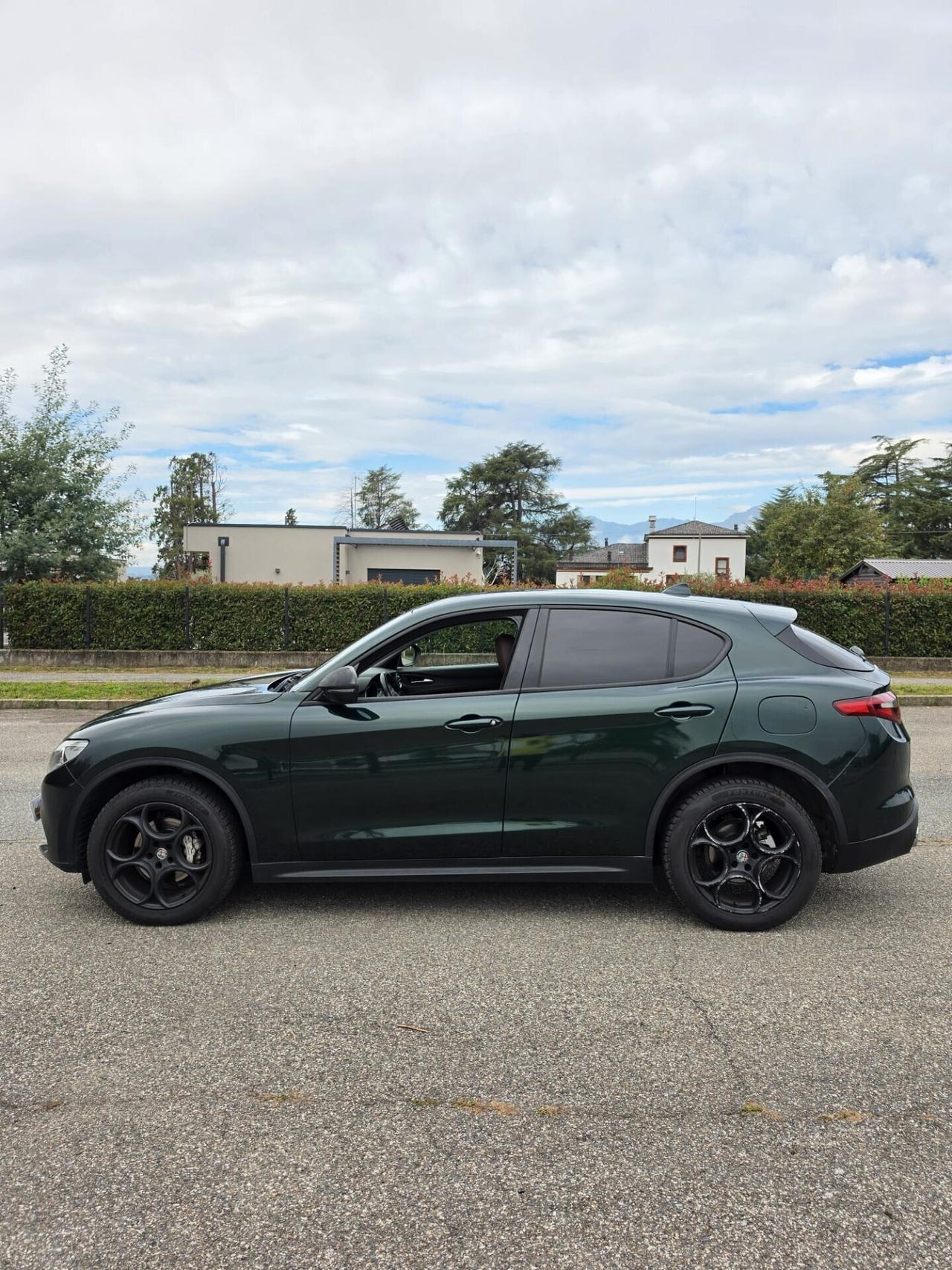 Alfa Romeo Stelvio AT8 Q4 Ti FULL OPTIONAL