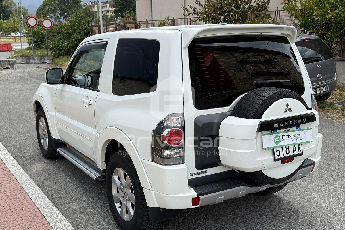 MITSUBISHI Pajero 3.2 DI-D 16V 3p. Invite DPF