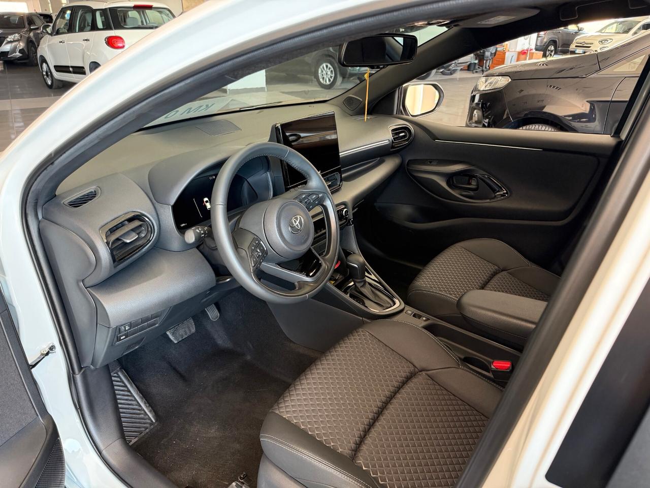 Toyota Yaris 1.5 130 Hybrid 5 porte Lounge