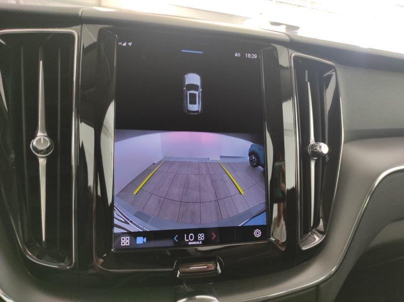 VOLVO XC60 (2017-->) - XC60 B4 (d) automatico Core