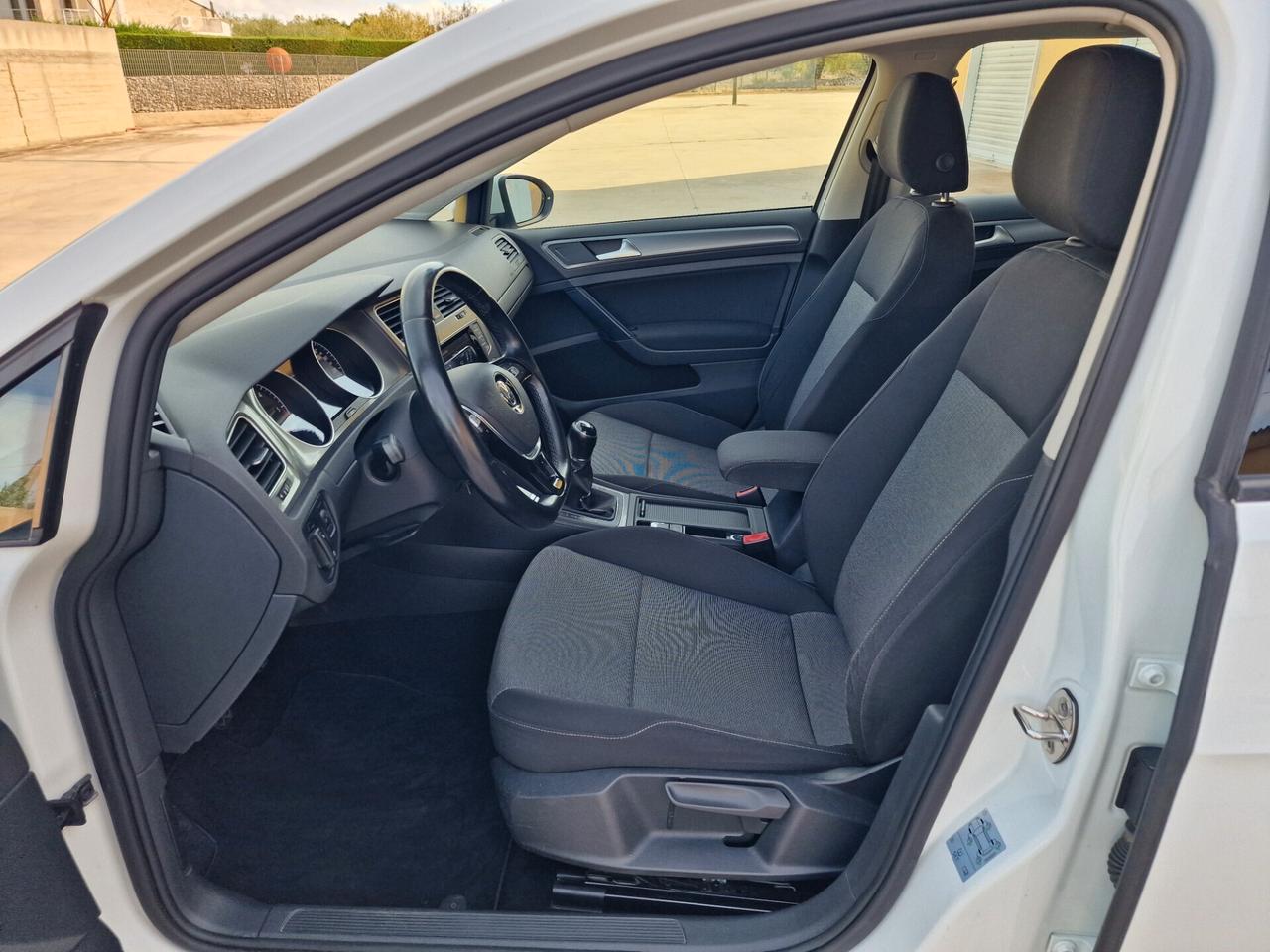 Volkswagen Golf 1.6 TDI 5p. Comfortline BlueMotion