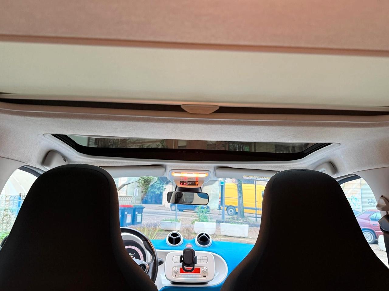 Smart ForFour 70 1.0 Proxy Manuale 09/2015