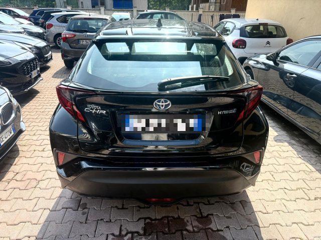 TOYOTA C-HR 1.8 Hybrid E-CVT Active