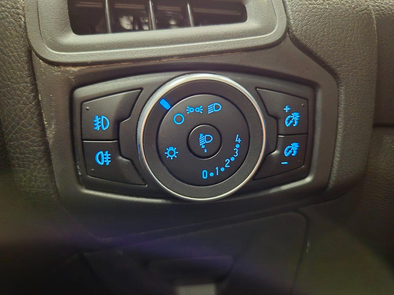 Ford Focus 5p 1.0 Plus s&s 100cv