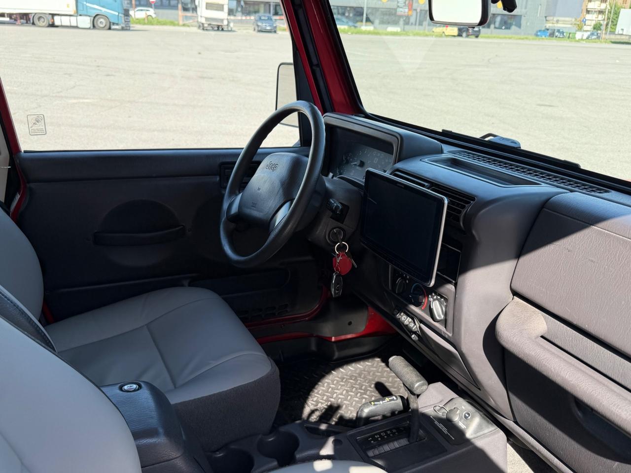 Jeep Wrangler 4.0 cat Sport asi