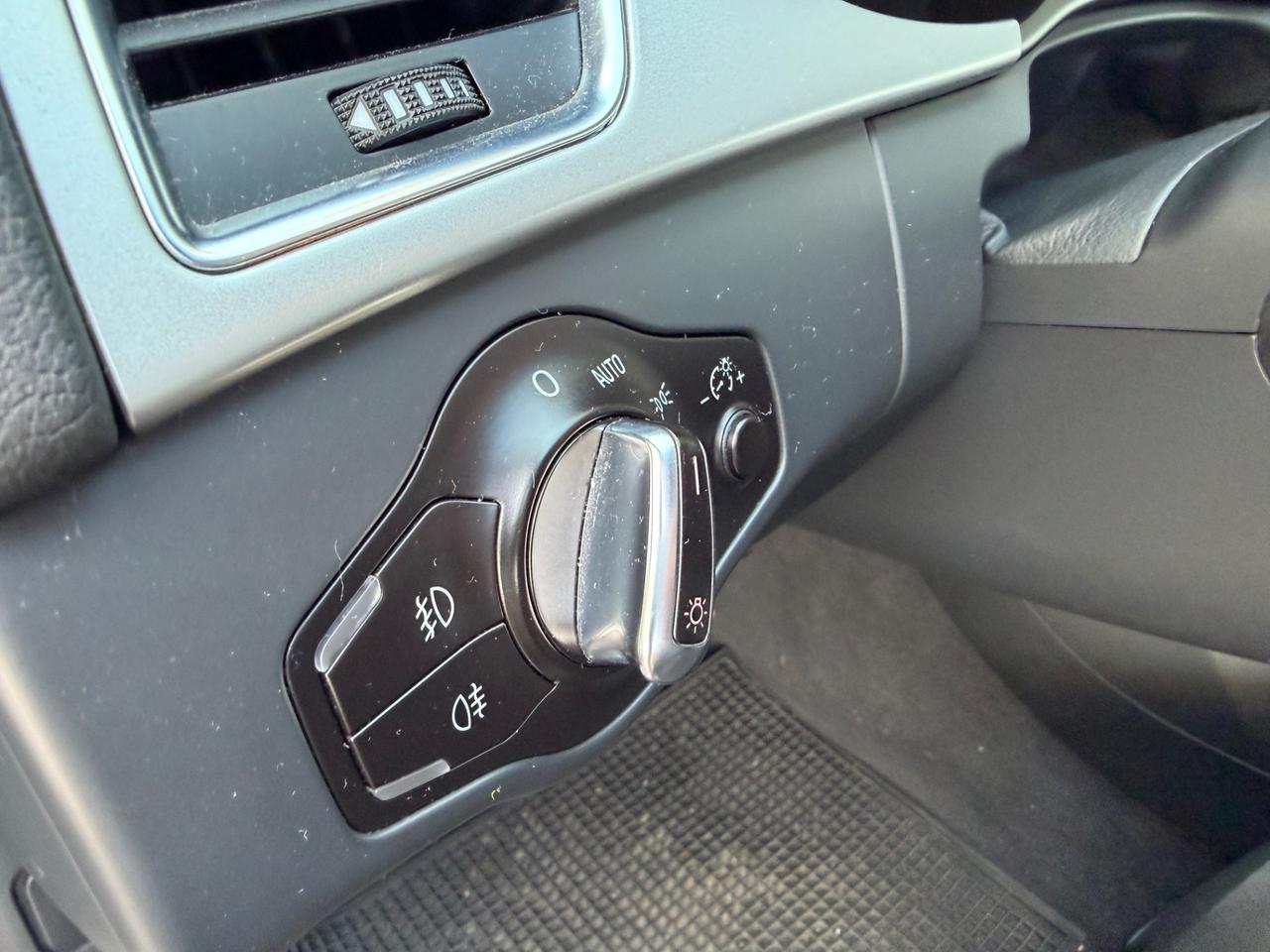 Audi A4 Avant 2.0 TFSI 211CV quattro S-Line