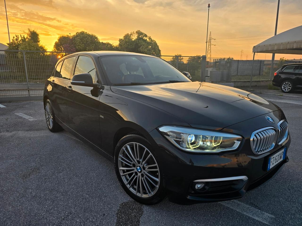 Bmw 116d 5p. Urban