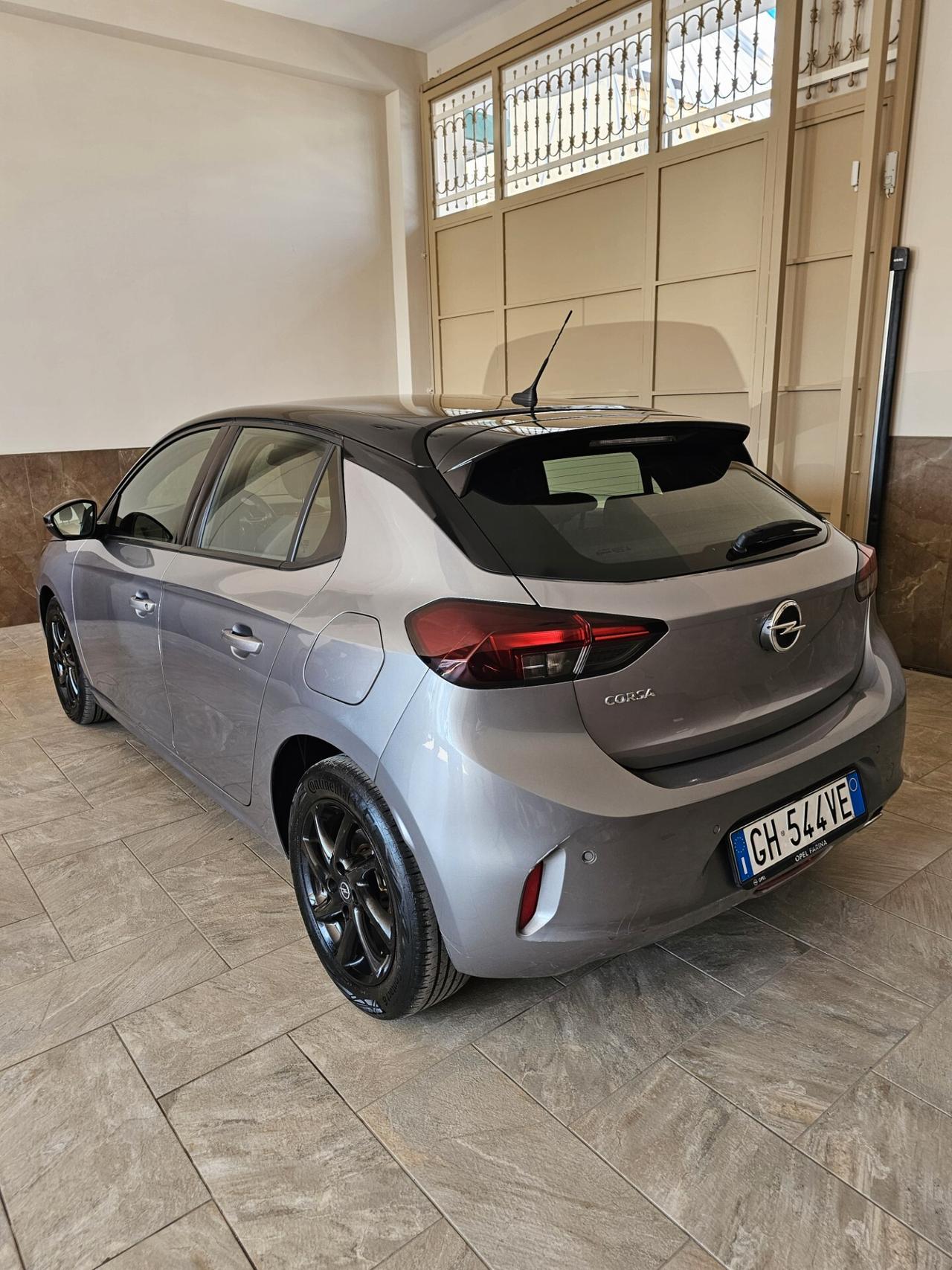 Opel Corsa 1.5 D 100 CV Blitz Edition