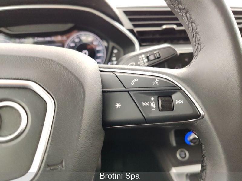 Audi Q3 2.0 35 TDI S Tronic Business Advanced