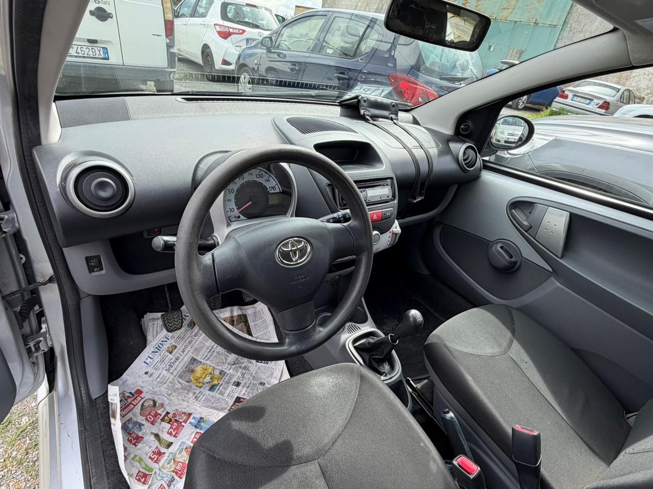 Toyota Aygo 1.0 Benzina - Neopatentati- Clima