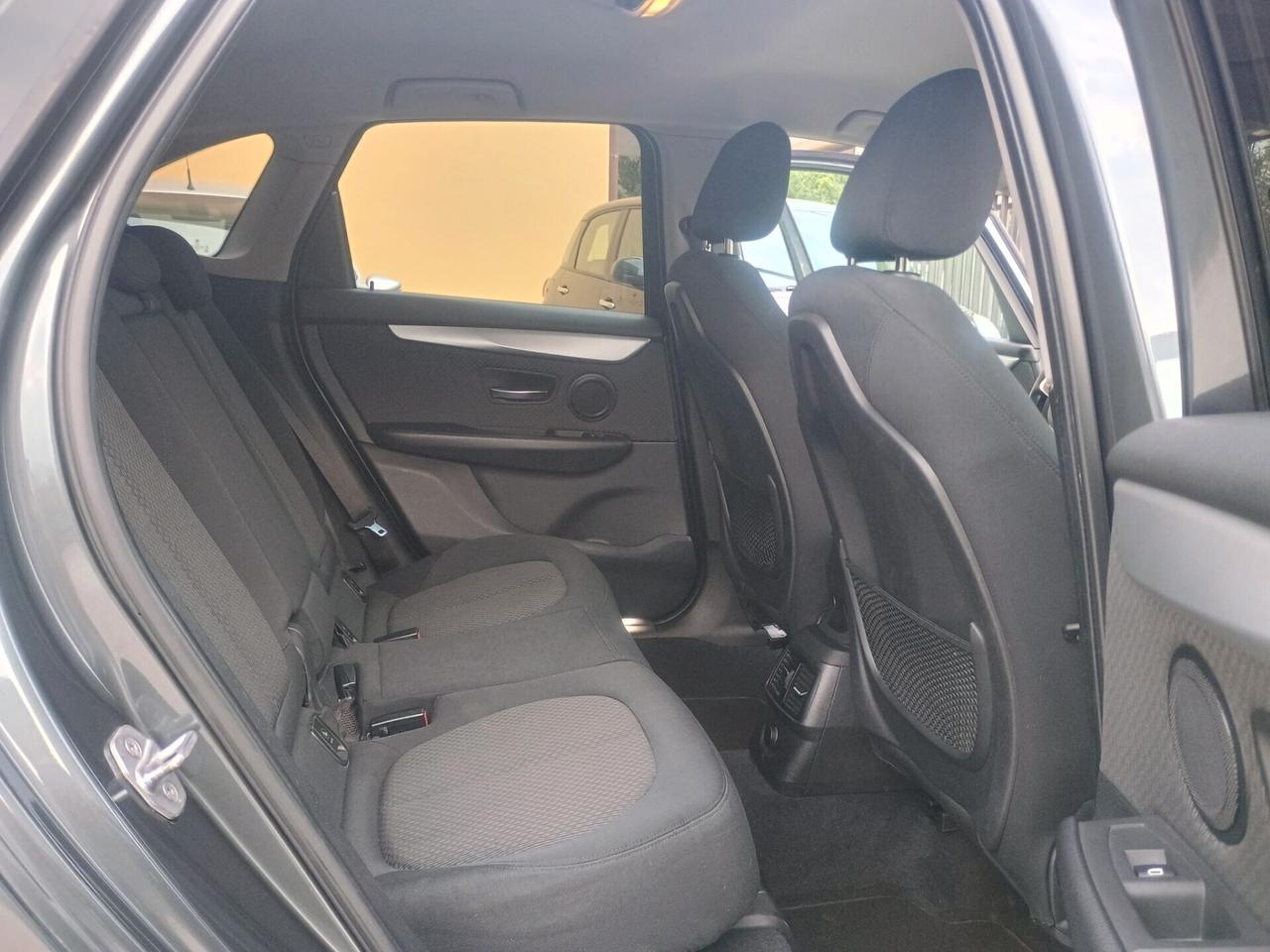 Bmw 216 218d Active Tourer Advantage