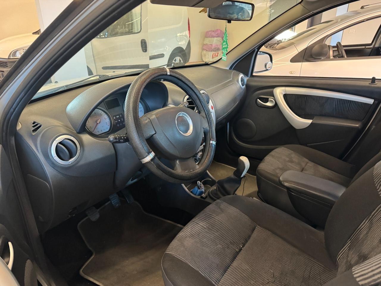 Dacia Sandero 1.4 8V GPL Lauréate Neopatentati