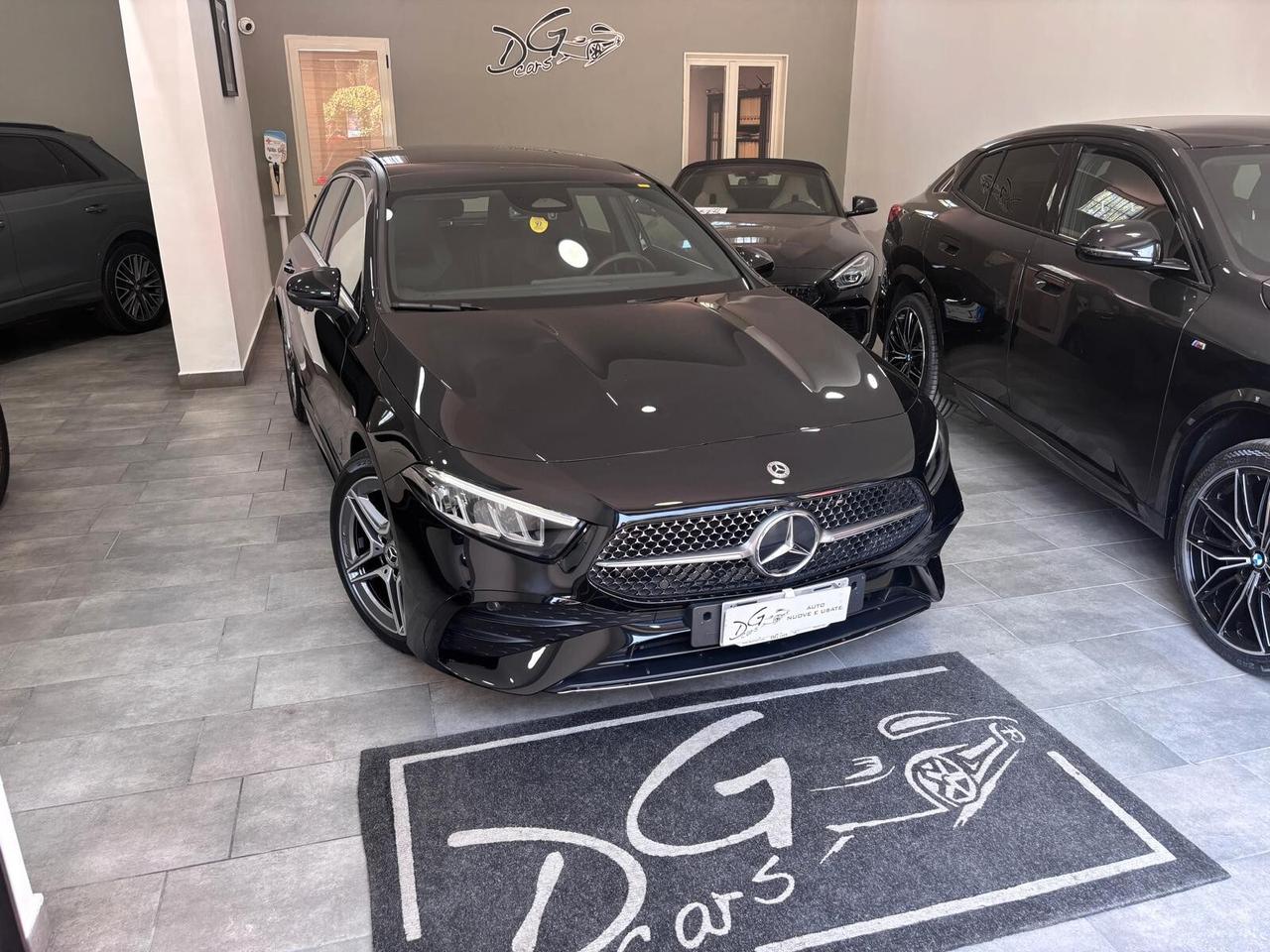 MERCEDES-BENZ A180D PREMIUM AMG TETTO-NAVI-LED