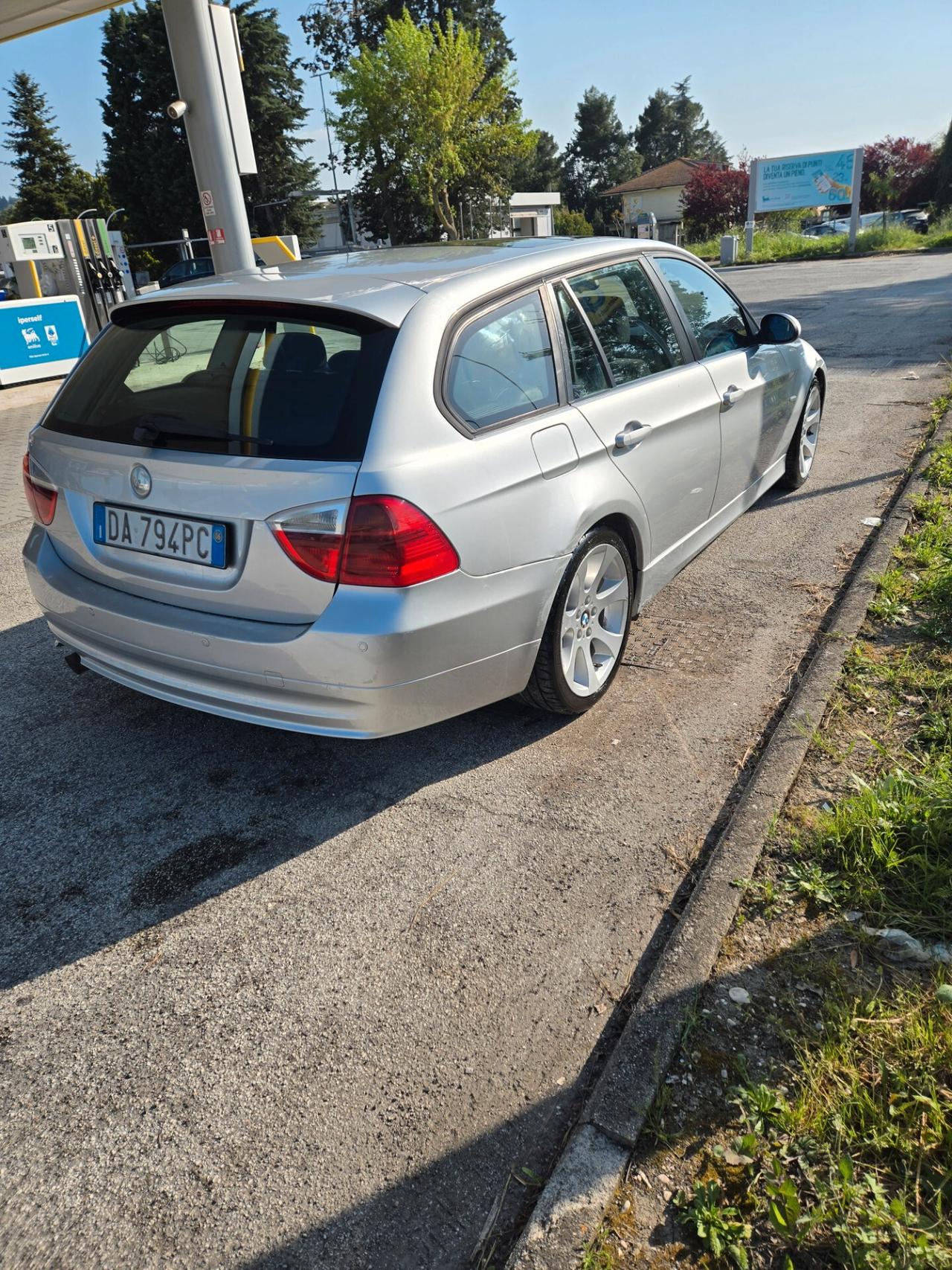 Bmw 320 320d cat Touring Attiva