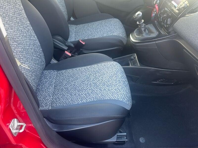 Lancia Ypsilon Ypsilon 1.0 firefly hybrid Silver Plus s&s 70cv