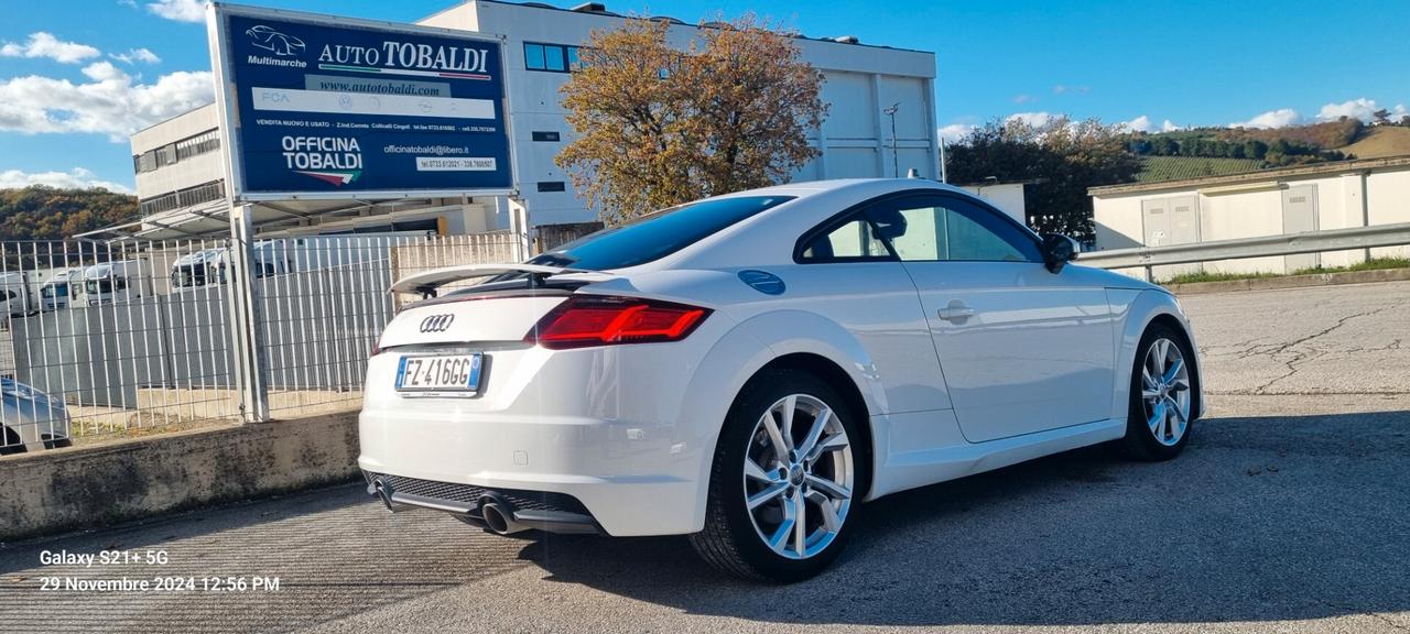 Audi TT Coupé 40 TFSI S tronic DESIGN