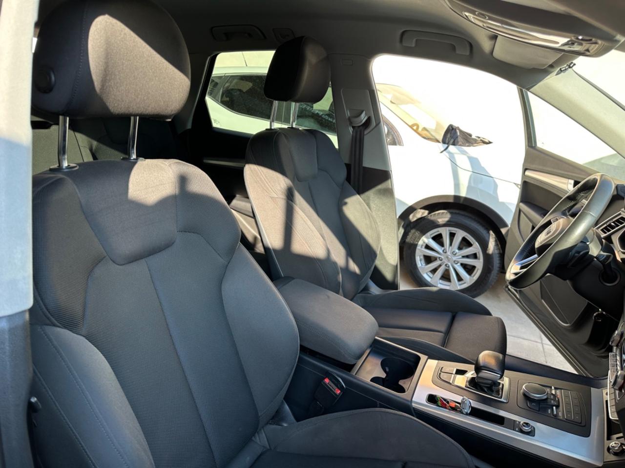 Audi Q5 2.0 TDI quattro S tronic Business Sport