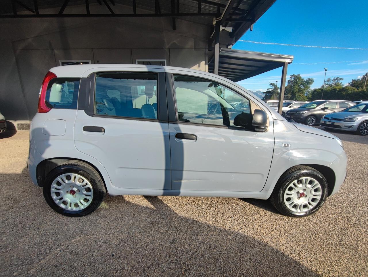 Fiat Panda 1.2 Connected by Wind