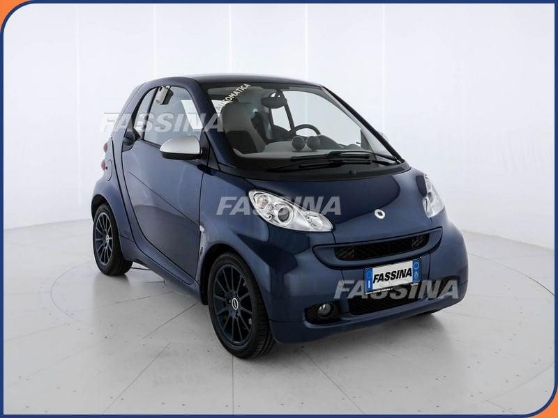 smart fortwo fortwo 1000 52 kW MHD coupé pulse