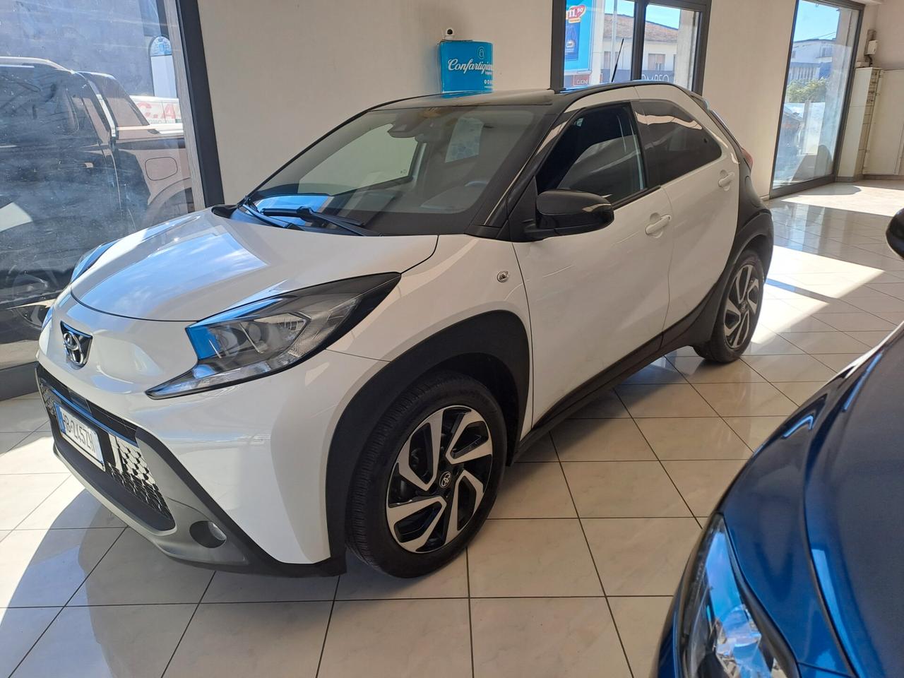 Toyota Aygo X 1.0 VVT-i 72 CV 5 porte Lounge