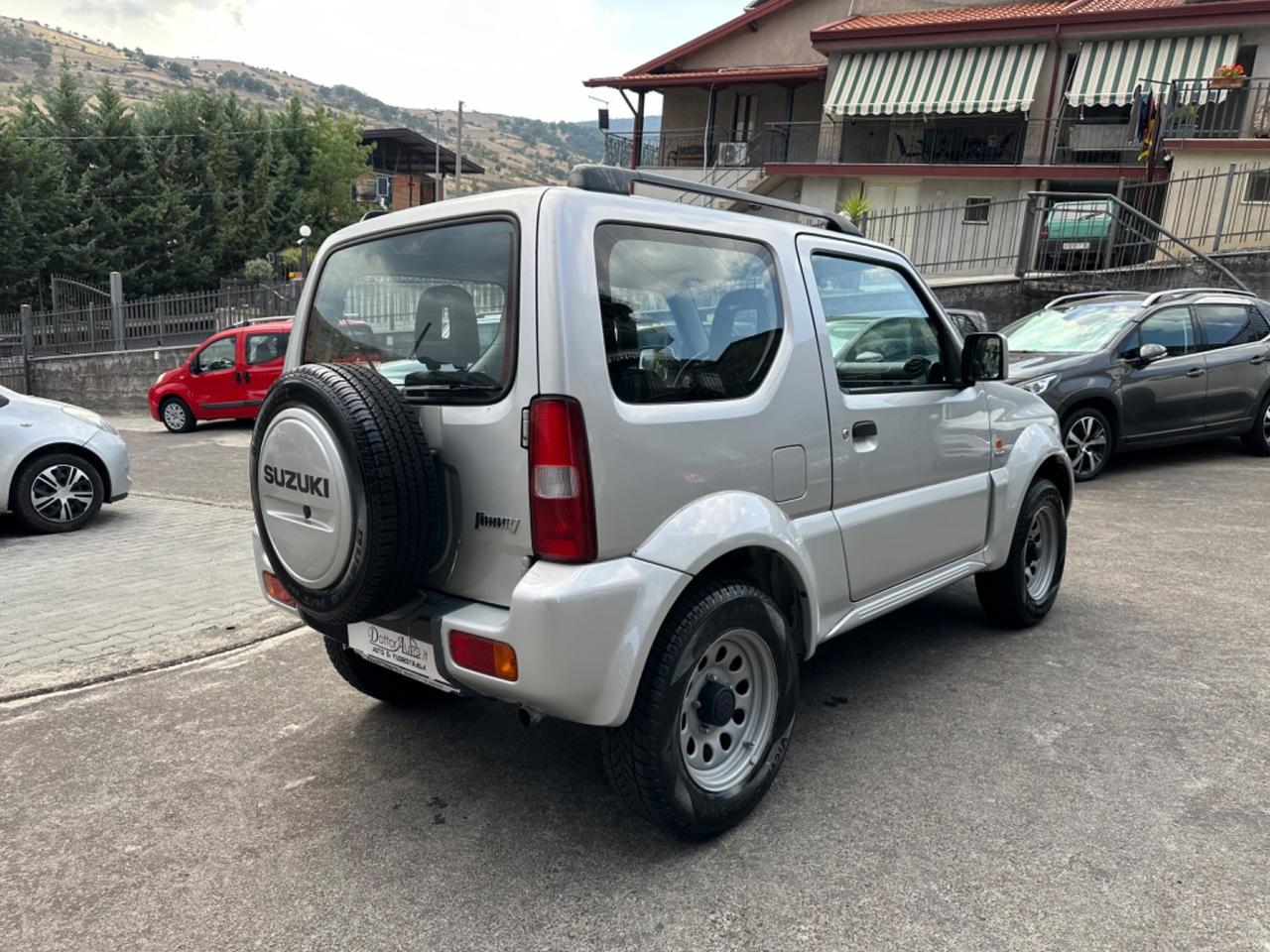 Suzuki Jimny 1.5 DDiS cat 4WD JLX