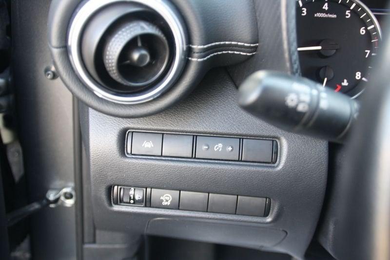 Nissan Juke Juke 1.0 DIG-T 114 CV DCT N-Connecta