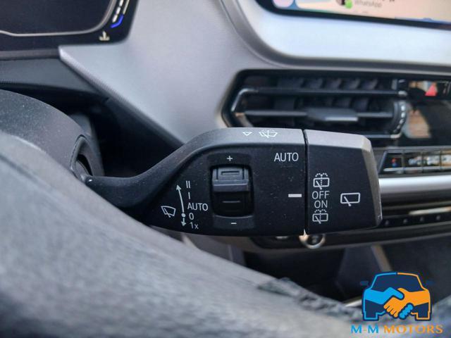 BMW 118 i 5p. Business Advantage