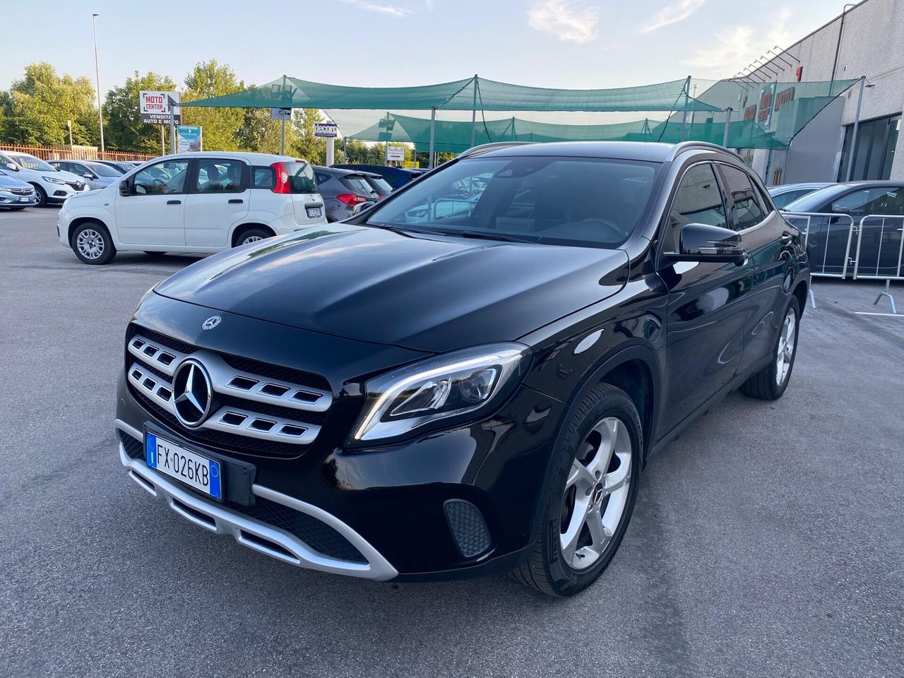 Mercedes GLA 200 d Automatic Sport Pelle Xenon