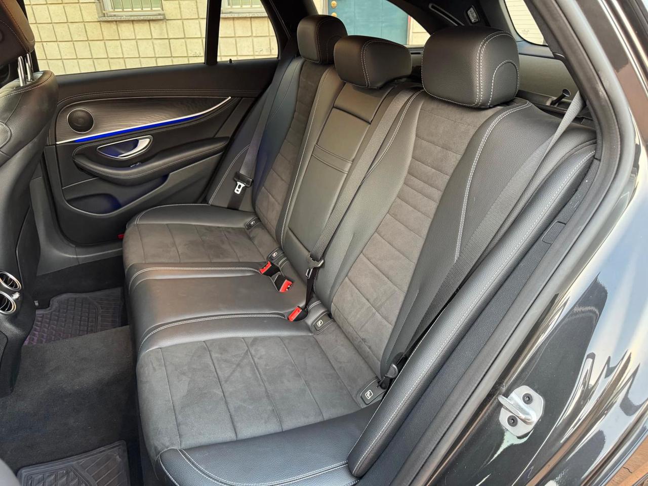 Mercedes-benz Classe E Station Wagon E SW 220 d mhev Premium AMG Line Night Edition 4matic auto