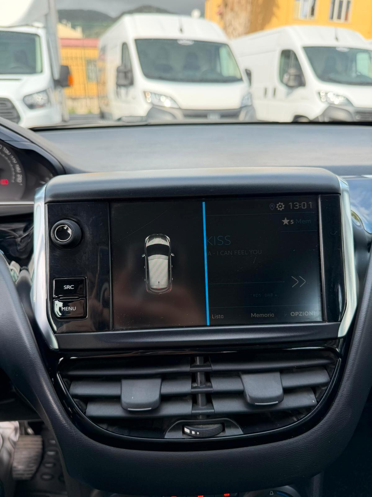 PEUGEOT 208 1.5HDI AUTOCARRO 2 POSTI