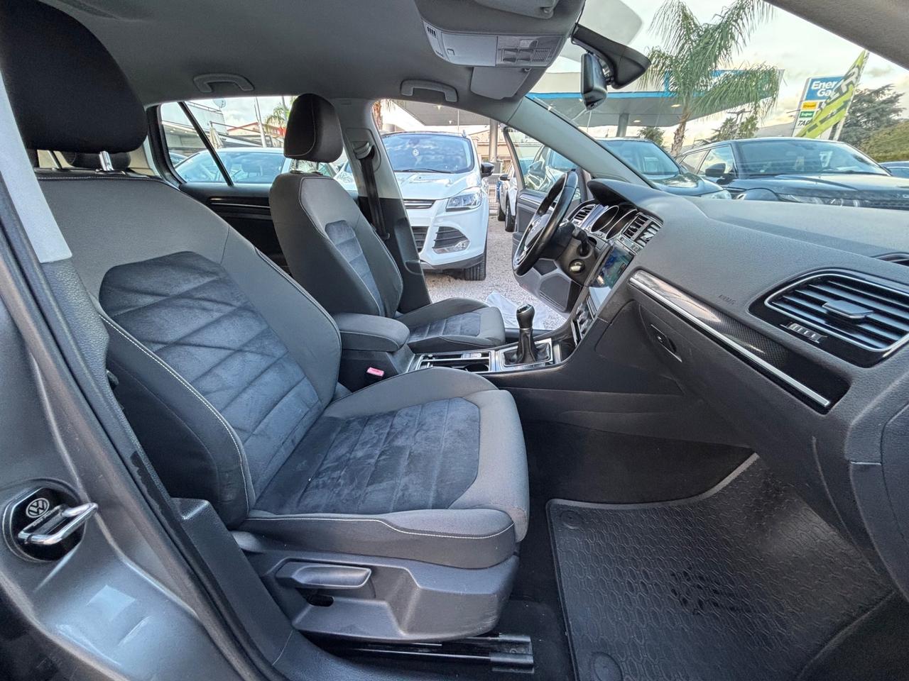 VW GOLF 1.6 TDI 105CV STUPENDO HIGHLINE