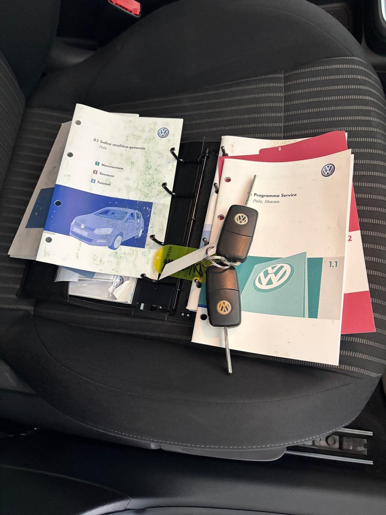 VOLKSWAGEN POLO 1.4 5 PORTE HIGHLINE