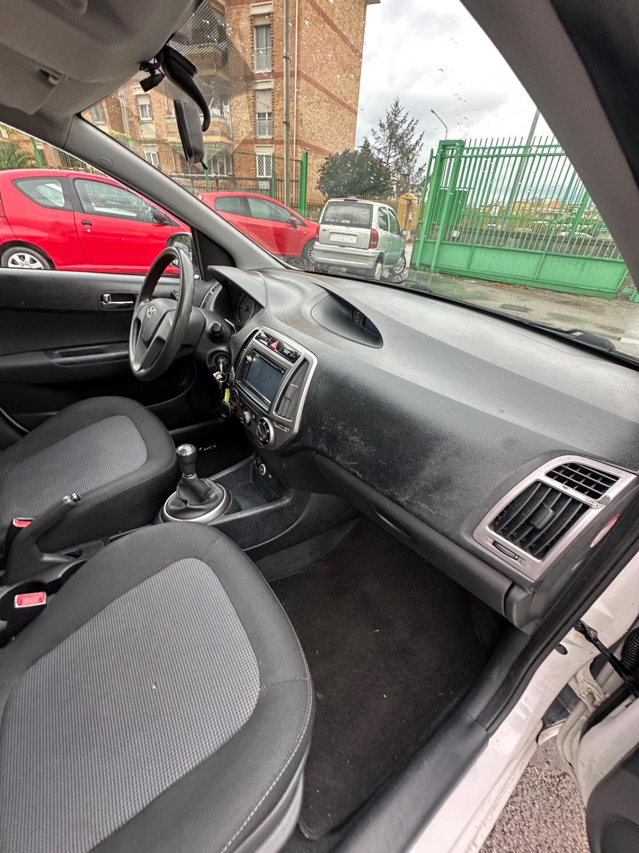 Hyundai i20 1.2 5p. BlueDrive GPL Sound Edition