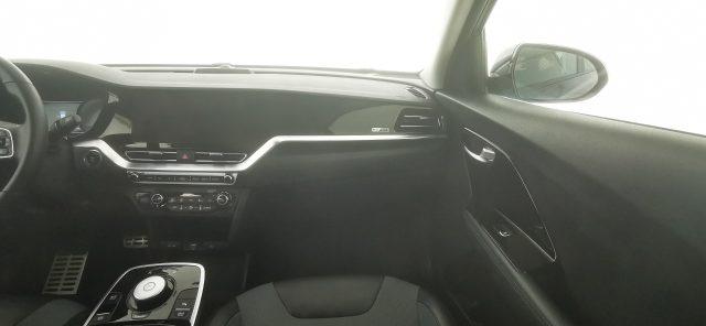 KIA e-Niro 64 kWh Style 460 km autonomia