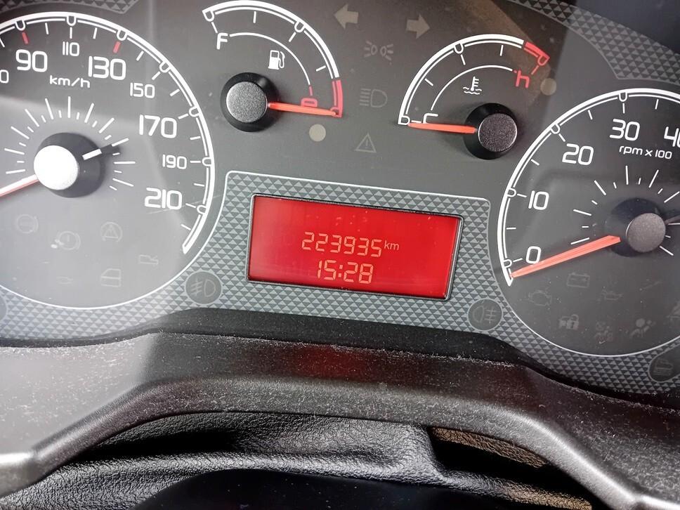 Fiat Qubo 1.4 8V 77 CV Active Natural Power